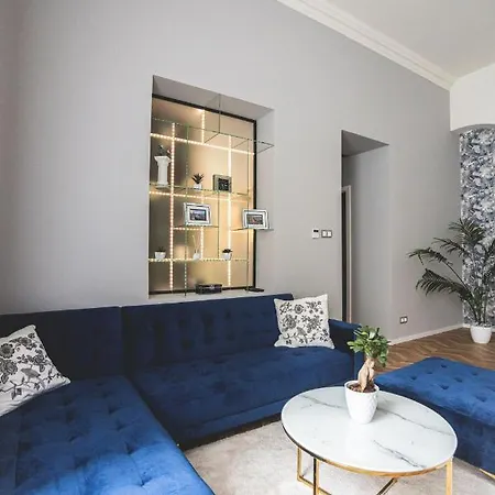 Apartment Luxury Gold 2 Bedroom