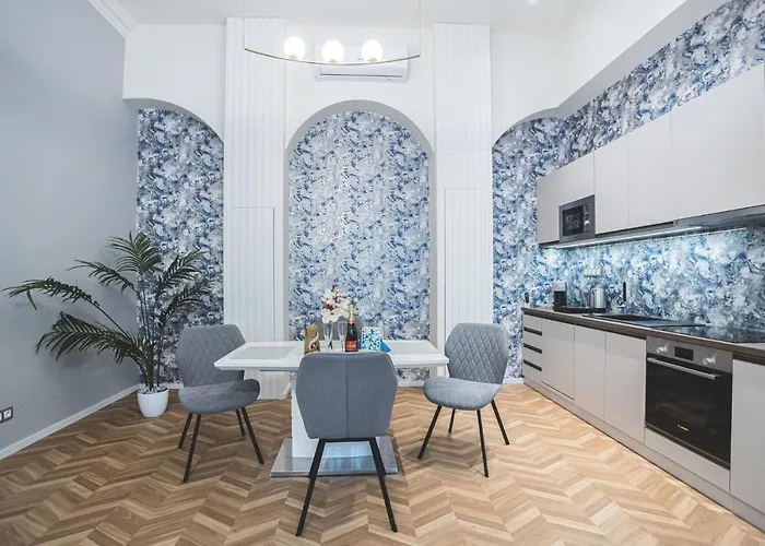 Luxury Gold 2 Bedroom Appartement